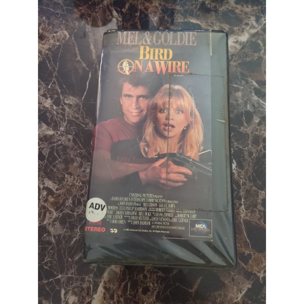 Bird on a Wire: 90s‎ Star Power 1995 VHS With Clamshell